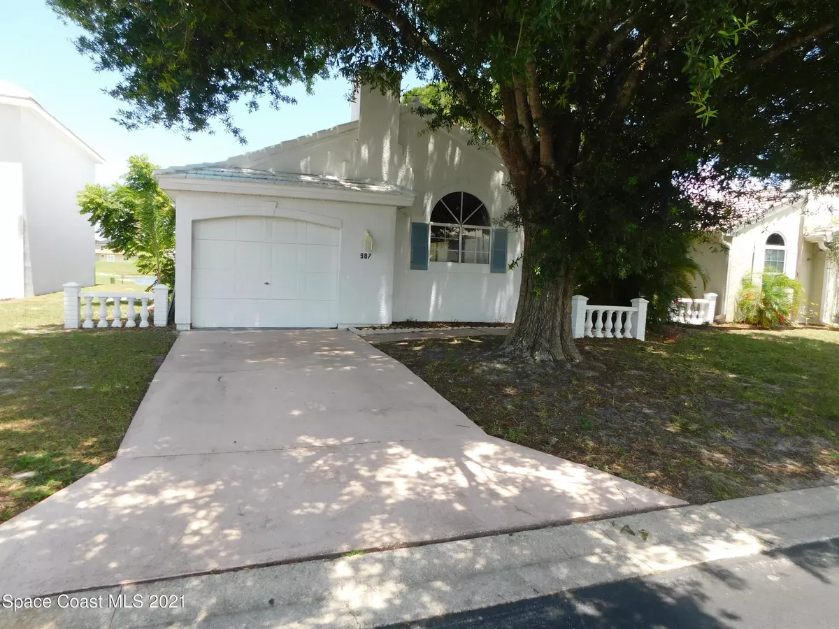 Palm Bay, FL 32905,987 Wateroak DR NE