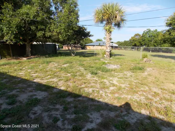 Mims, FL 32754,3080 Larkin RD