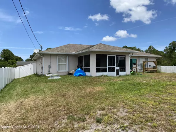 Palm Bay, FL 32909,2074 Thisbe AVE SE