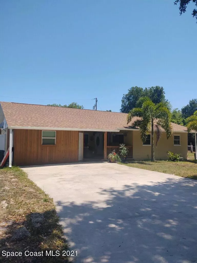 Titusville, FL 32796,2670 Smokey LN