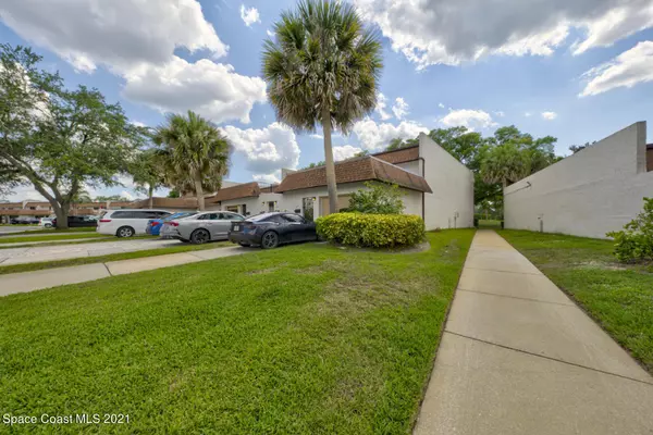 2576 Demaret DR #323, Titusville, FL 32780