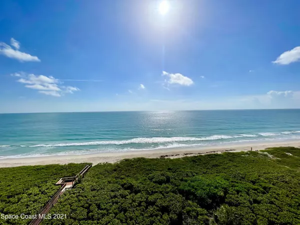 Hutchinson Island, FL 34949,3870 N Highway A1a #Ph-4