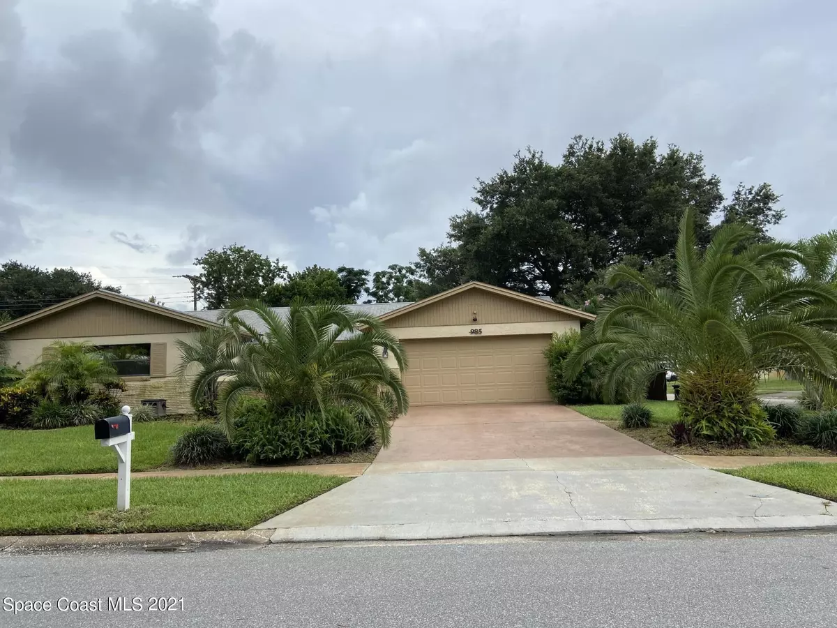 Titusville, FL 32780,985 Glenda DR