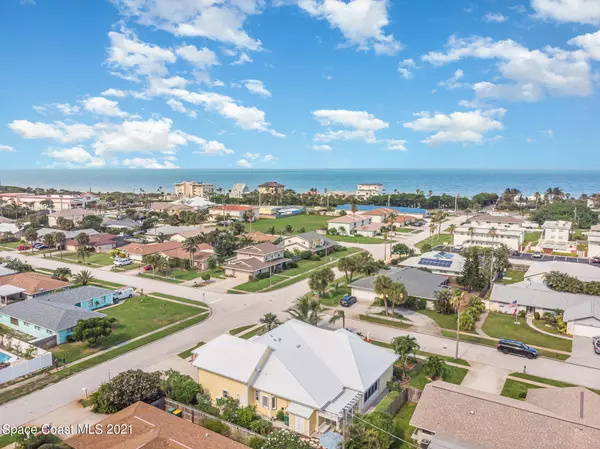 Satellite Beach, FL 32937,650 Hibiscus DR