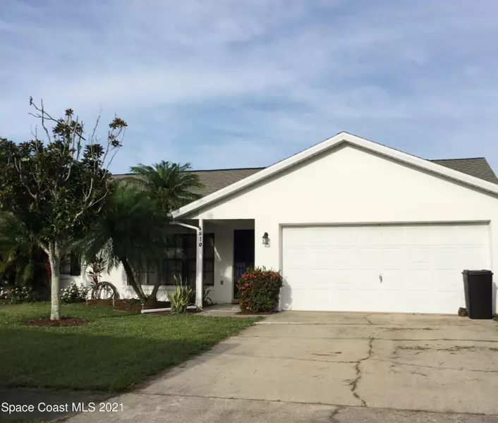 810 Kara CIR, Rockledge, FL 32955