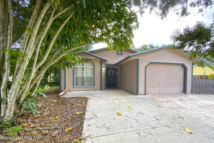 496 65th AVE, Vero Beach, FL 32968