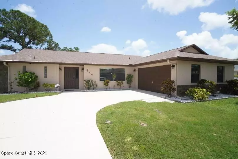 844 Raintree AVE, Rockledge, FL 32955