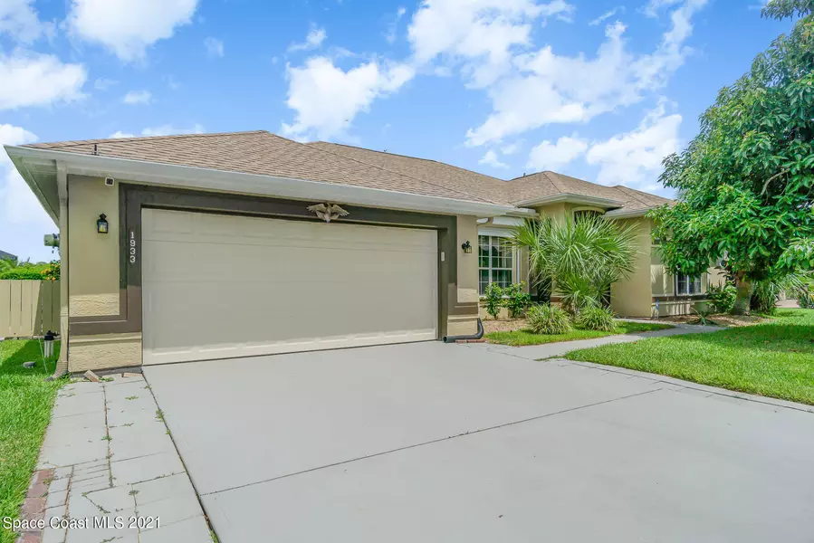 1933 Jacques DR, Melbourne, FL 32940