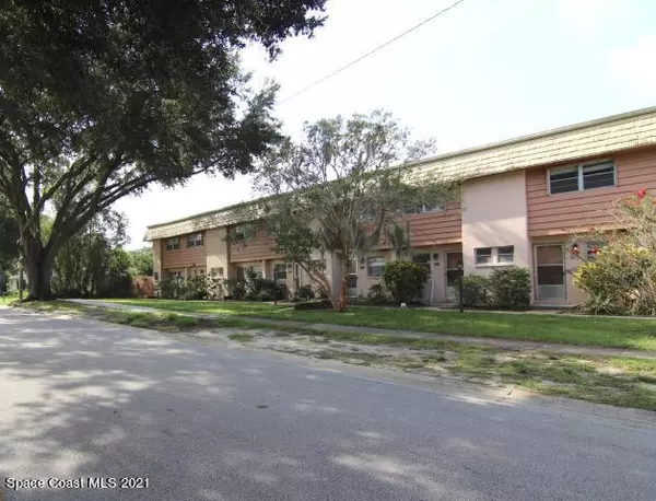 Titusville, FL 32780,2499 Country Club DR #112