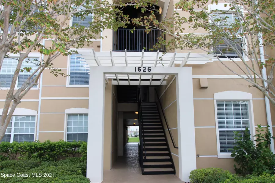 1626 Peregrine CIR #208, Rockledge, FL 32955