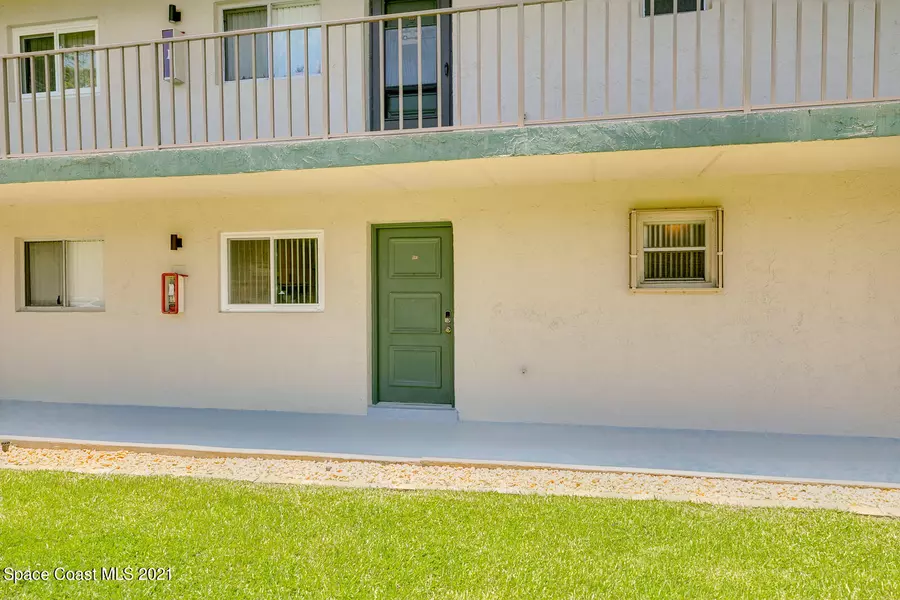 3001 Thrush DR #122, Melbourne, FL 32935