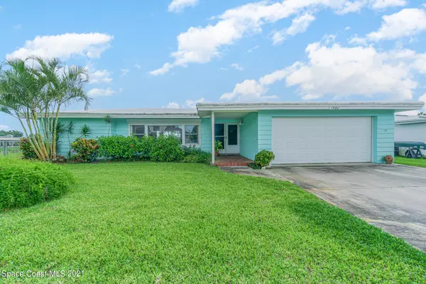 1580 Tarpon ST, Merritt Island, FL 32952