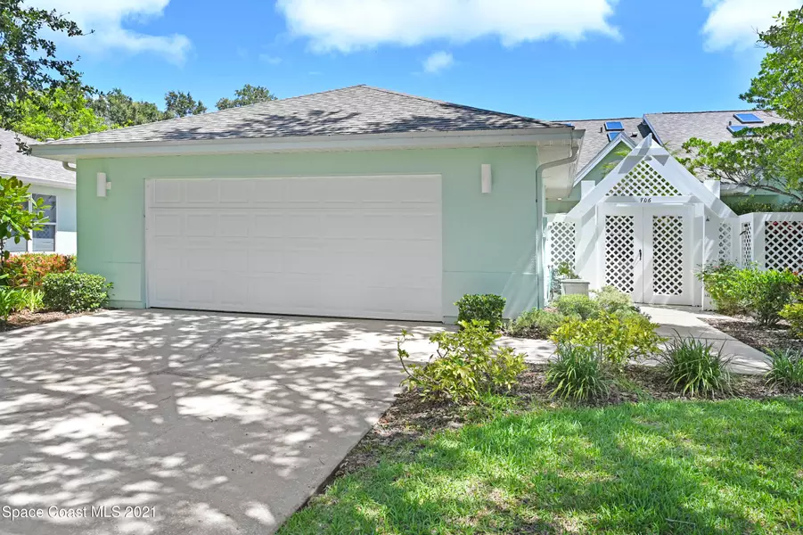 706 Kenwood CIR, Melbourne, FL 32940