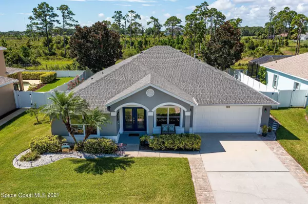 352 Castlewood LN,  Rockledge,  FL 32955