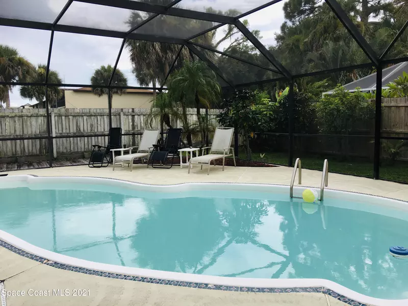 1325 Forest DR, Rockledge, FL 32955