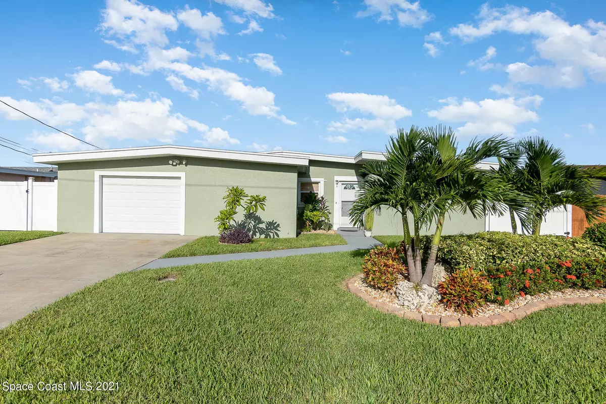 Merritt Island, FL 32952,755 Jacaranda ST
