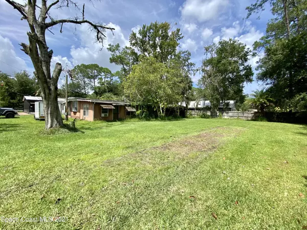 Astor, FL 32102,23903 Coon RD