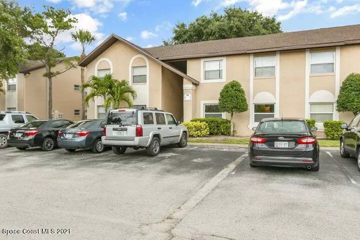 120 Summer PL #2, Merritt Island, FL 32953