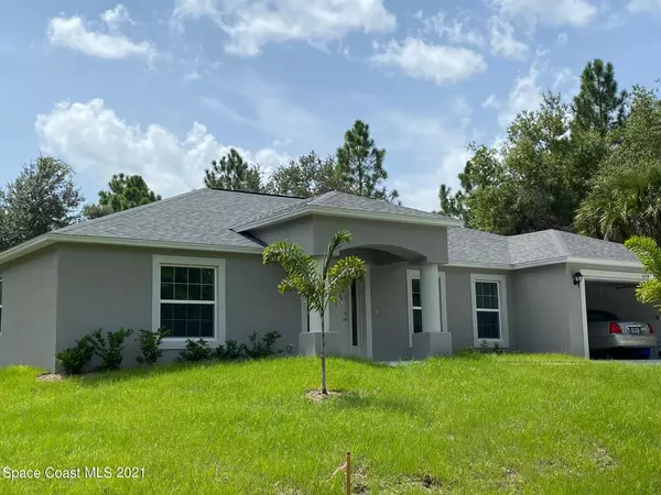 698 Floyd ST SE, Palm Bay, FL 32909