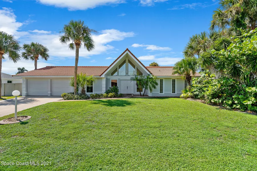 299 Arrowhead LN, Melbourne Beach, FL 32951