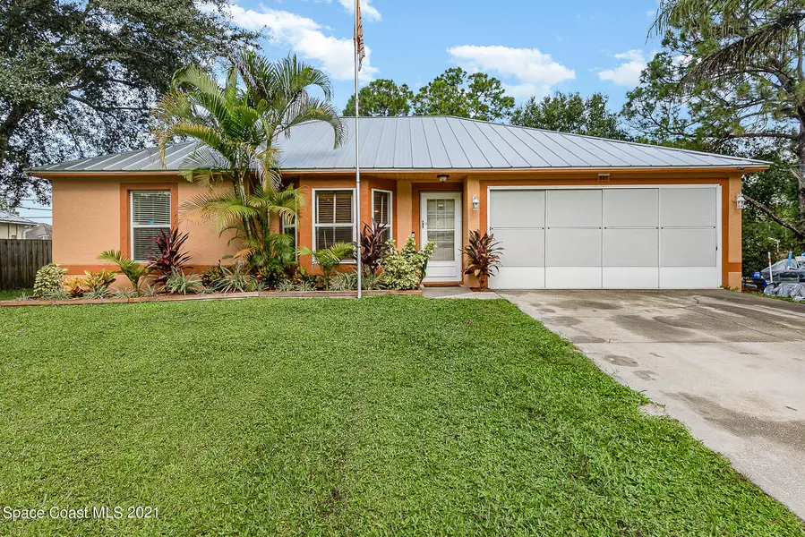 841 Reading ST SE, Palm Bay, FL 32909