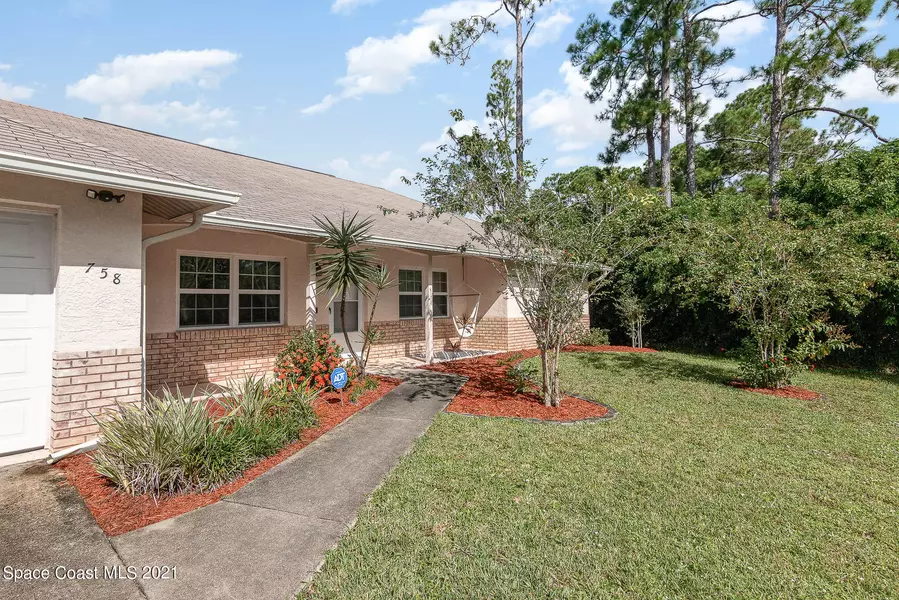 758 Isar AVE NW, Palm Bay, FL 32907