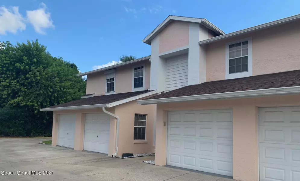 125 Escambia LN #306, Cocoa Beach, FL 32931