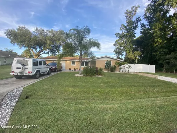 3417 Silver Palm DR, Edgewater, FL 32141