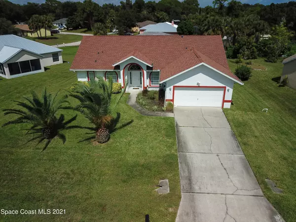 475 Abello RD SE, Palm Bay, FL 32909