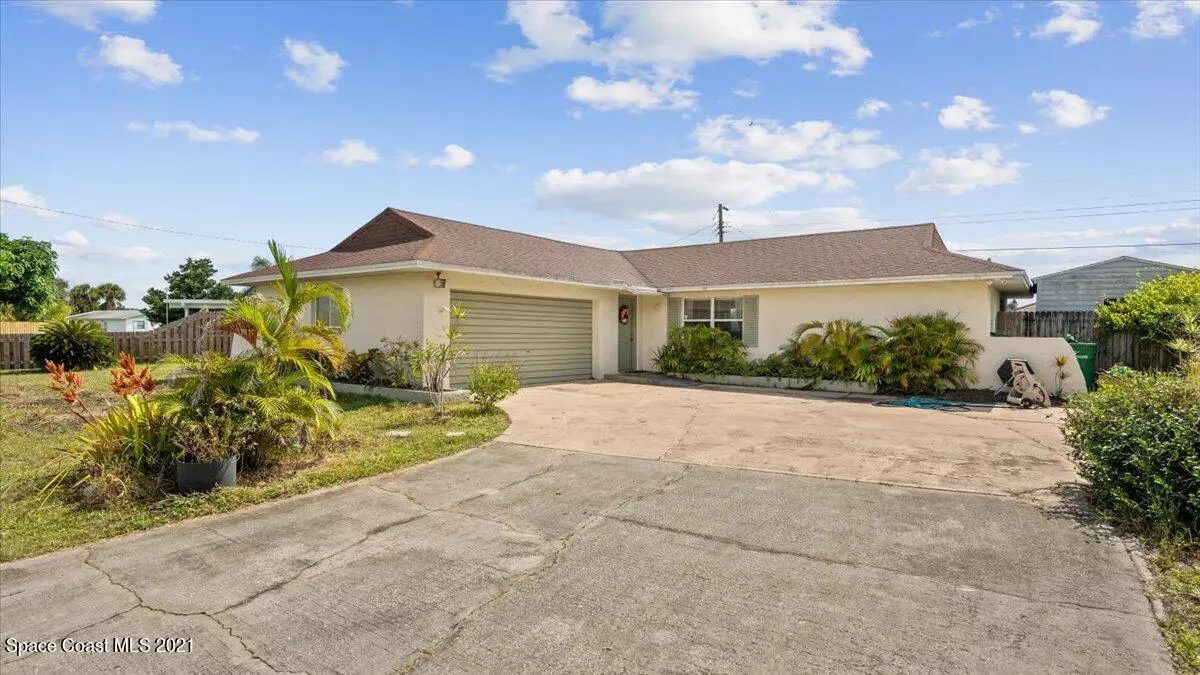 Merritt Island, FL 32952,1325 Johns CIR