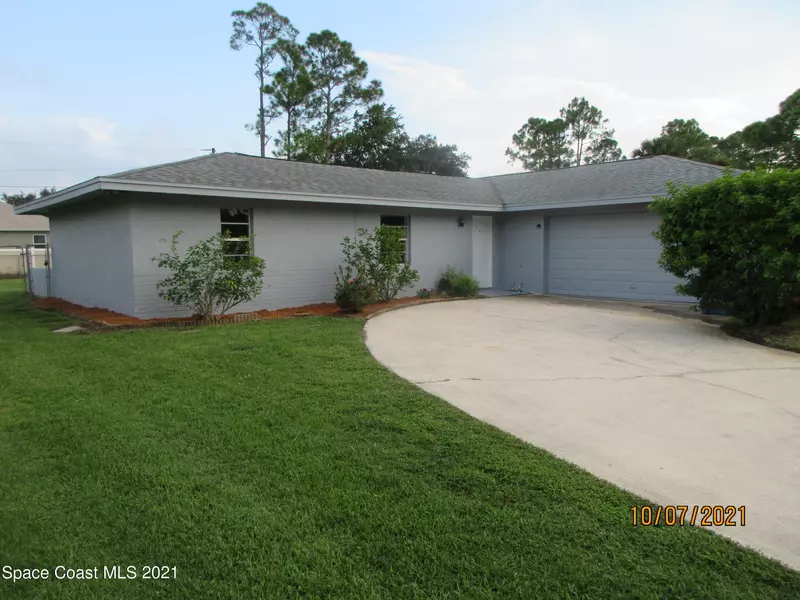 410 Barber ST SE, Palm Bay, FL 32909