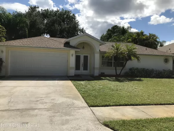 201 Sykes Loop DR, Merritt Island, FL 32953