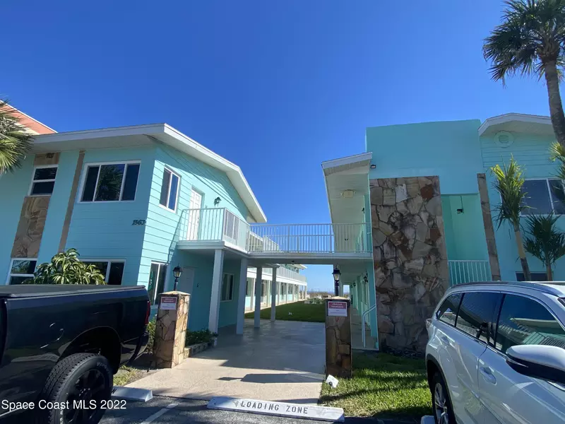 1563 S Atlantic AVE #16, Cocoa Beach, FL 32931