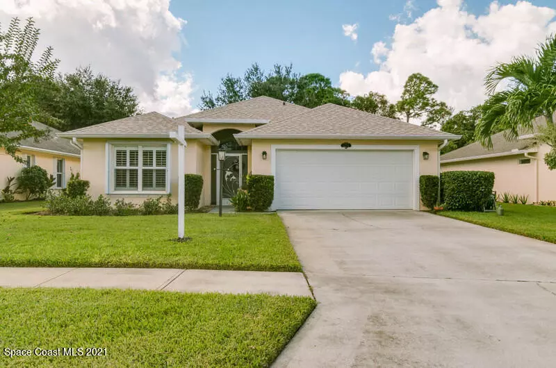 920 Tavernier CIR NE, Palm Bay, FL 32905