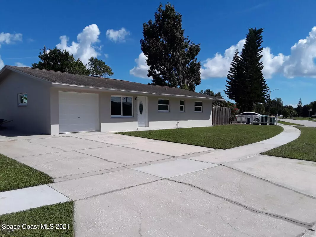 Melbourne, FL 32935,2204 Cindy CIR