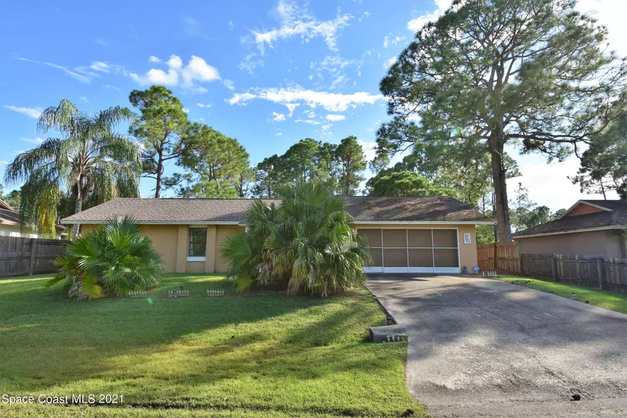 370 Danis RD SW, Palm Bay, FL 32908