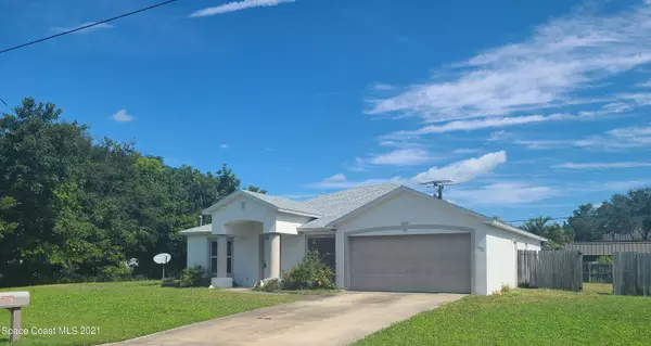 1322 Earl DR, Merritt Island, FL 32952