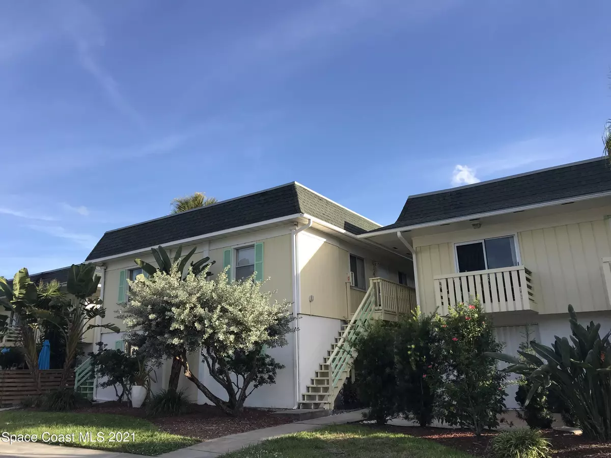 Melbourne Beach, FL 32951,419 Ocean AVE #404