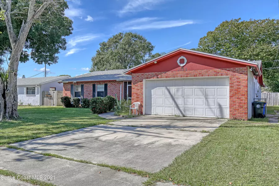 1723 Palmer LN, Rockledge, FL 32955