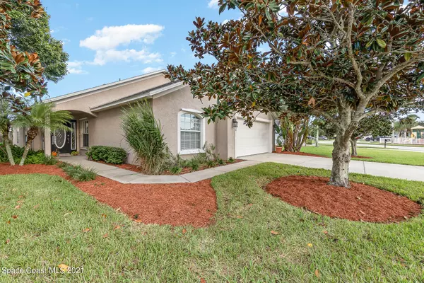 3350 Deer Lakes DR, Melbourne, FL 32940