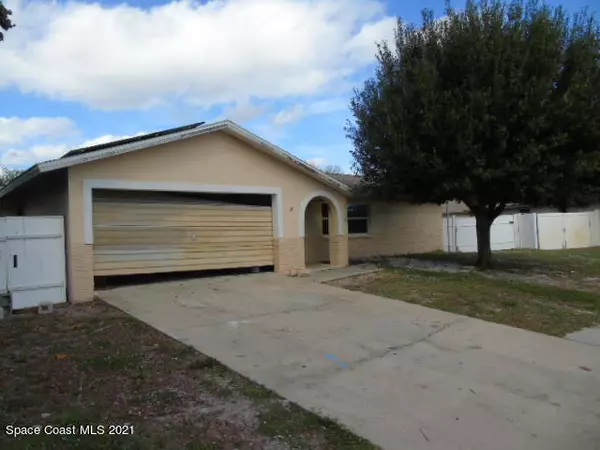 646 Ford CIR W, Melbourne, FL 32935