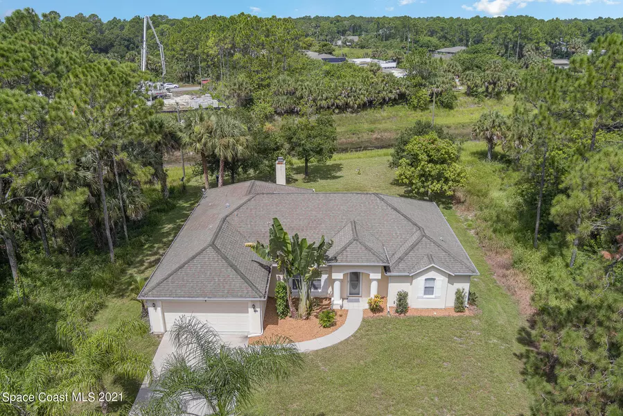 1544 Seeley CIR NW, Palm Bay, FL 32907