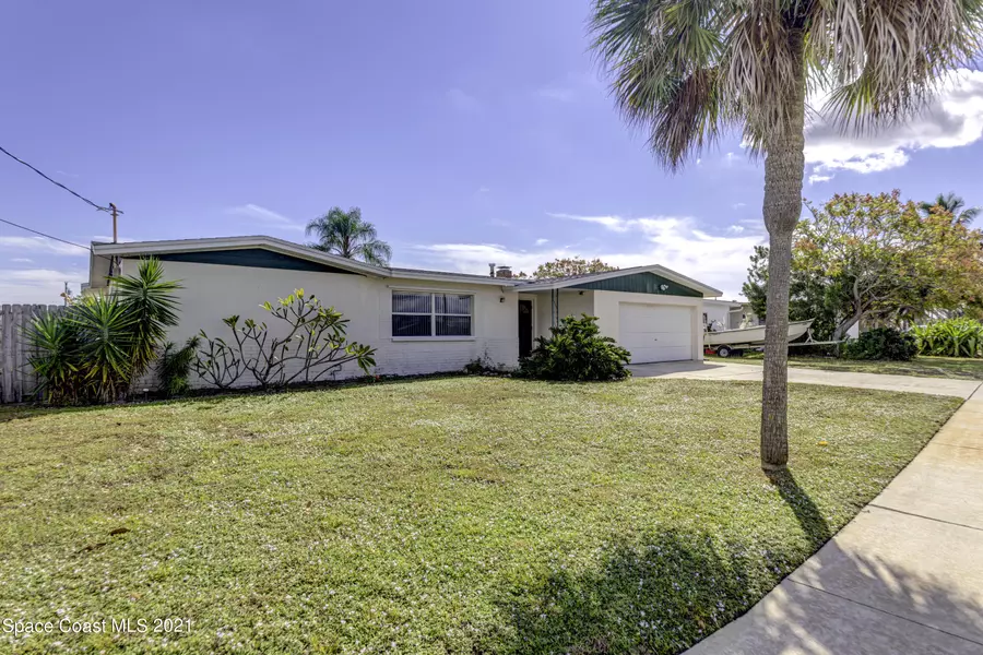 1640 Mars ST, Merritt Island, FL 32953