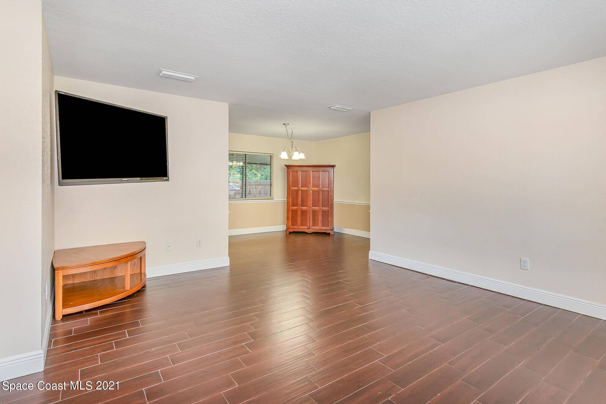 Titusville, FL 32796,1961 Adale CT