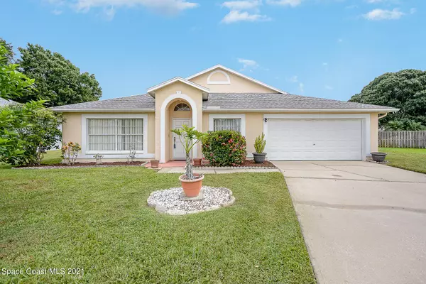 1901 Fabien CIR, Melbourne, FL 32940