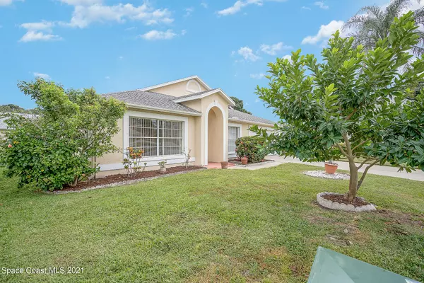 Melbourne, FL 32940,1901 Fabien CIR