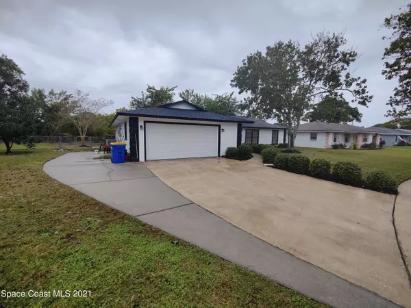 Rockledge, FL 32955,1025 Botany LN