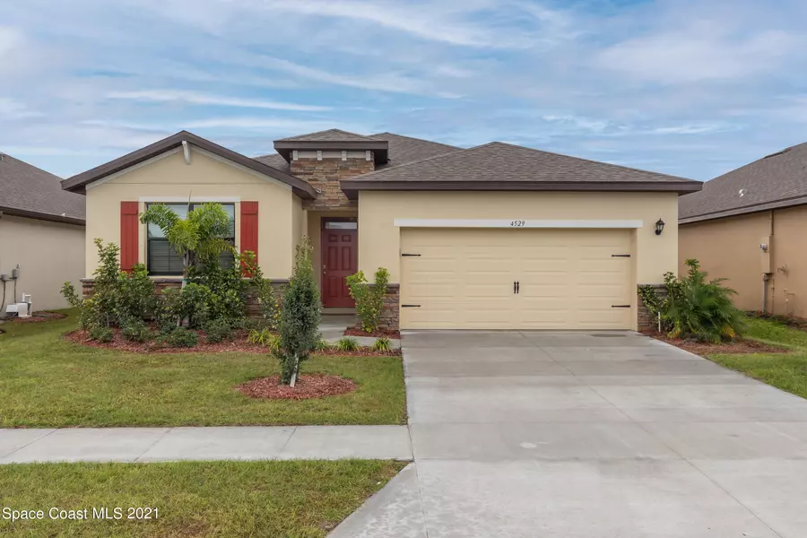 4529 Vermillion Dunes LN, Melbourne, FL 32904