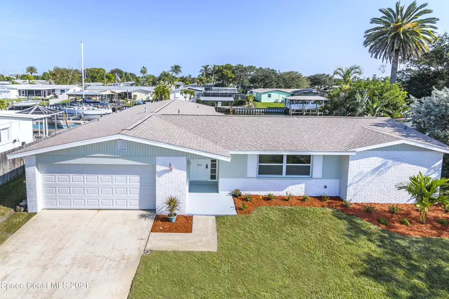 417 Sparrow DR, Satellite Beach, FL 32937