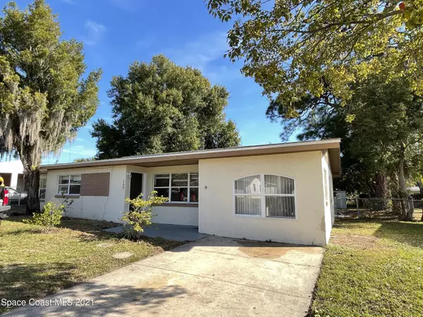 103 N Deleon AVE, Titusville, FL 32796